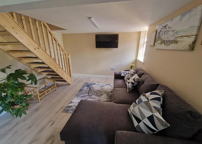 Eden Каслмейн